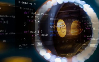 钟祥 ,php声明和调用变量的符号是什么？